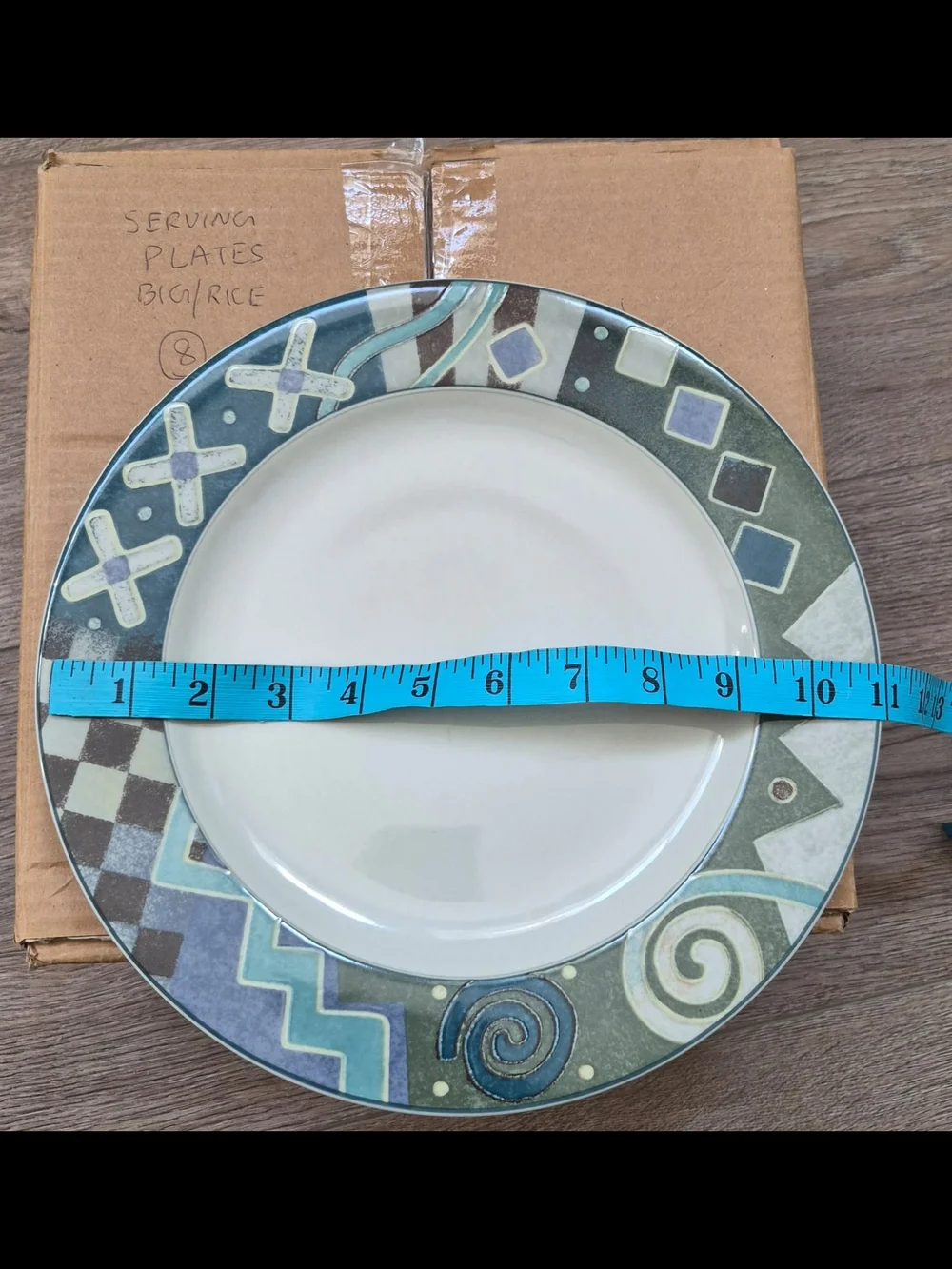 8 Geometric Rim Ceramic Dinner Plate - Blue/Green